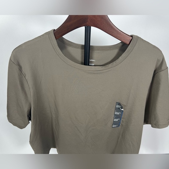 All in Motion Brown Boxy Crop T-Shirt Short Sleeve - Picture 2 of 6